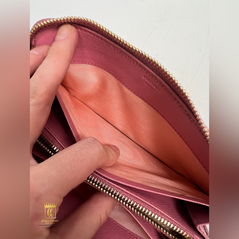 Prada zip around wallet - Picture 10 of 15